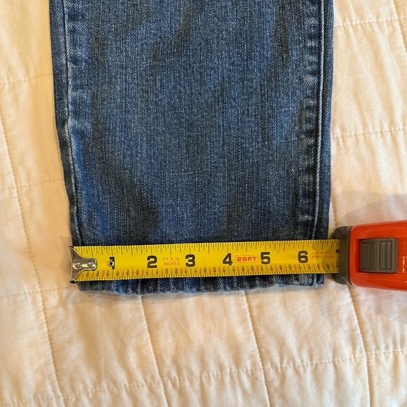 Simply Vera - Vera Wang Denim - Cropped Capri - Mid-rise - Size 8 - Picture 3 of 6